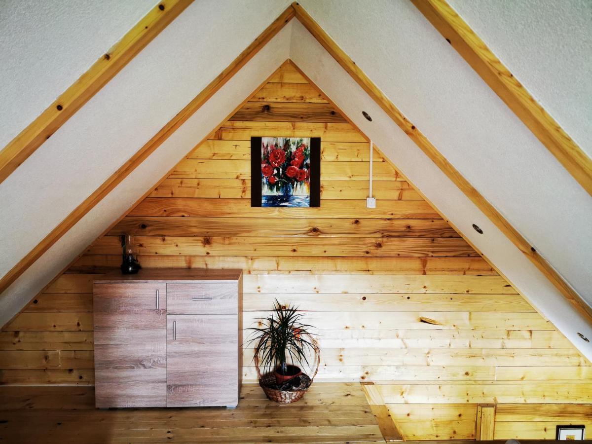 Wooden House "Una" Kulen Vakuf Extérieur photo